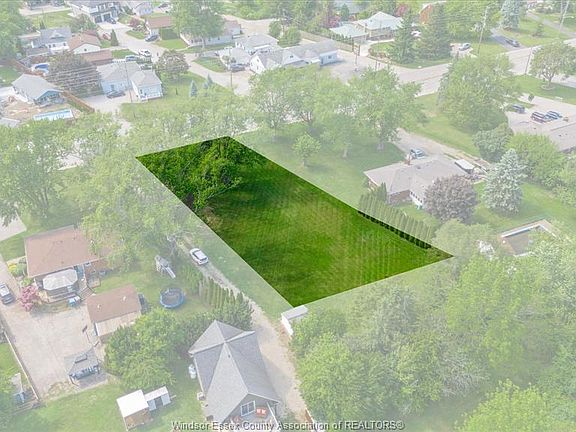 4th image of 1117 Front Rd N