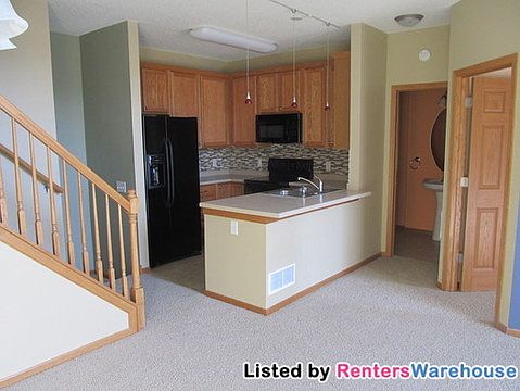 3rd image of 6602 Pine Crest Trl S