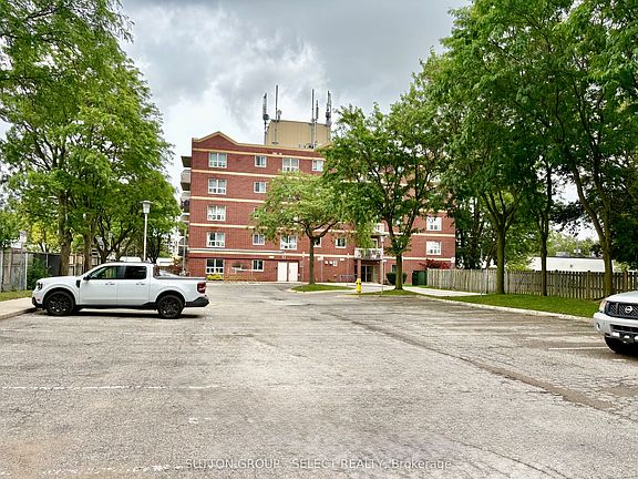 2nd image of 626 1st St #505