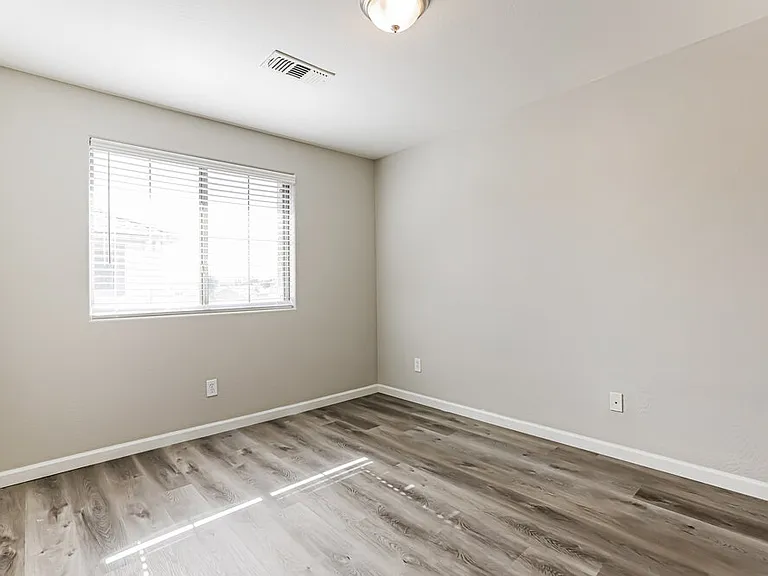 8423 W Vernon Ave #113 — Photo 14