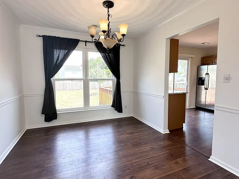 509 Bowling Green Ct — Photo 6