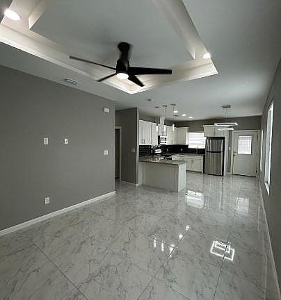3rd image of 1013 N Blair Ave #1