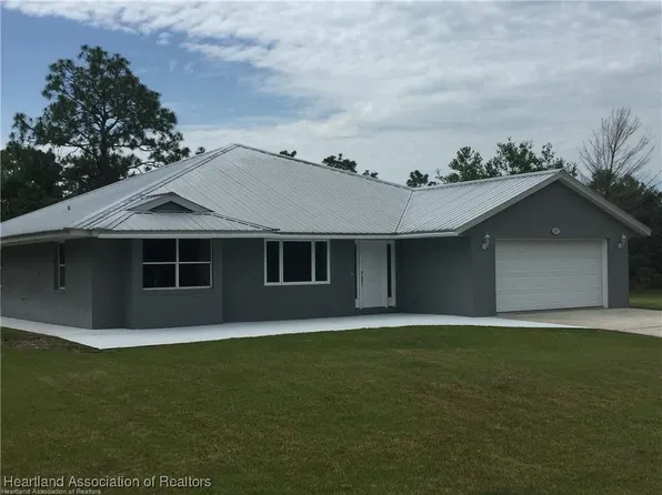 1051 Cellini St, Lake Placid, FL 33852