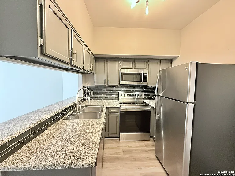 1807 Budding Blvd #1807 — Photo 13