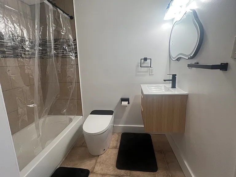 478 Josephine St — Photo 30