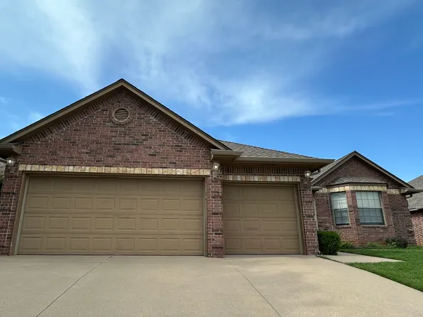 1709 Shady Ct, Edmond, OK 73003