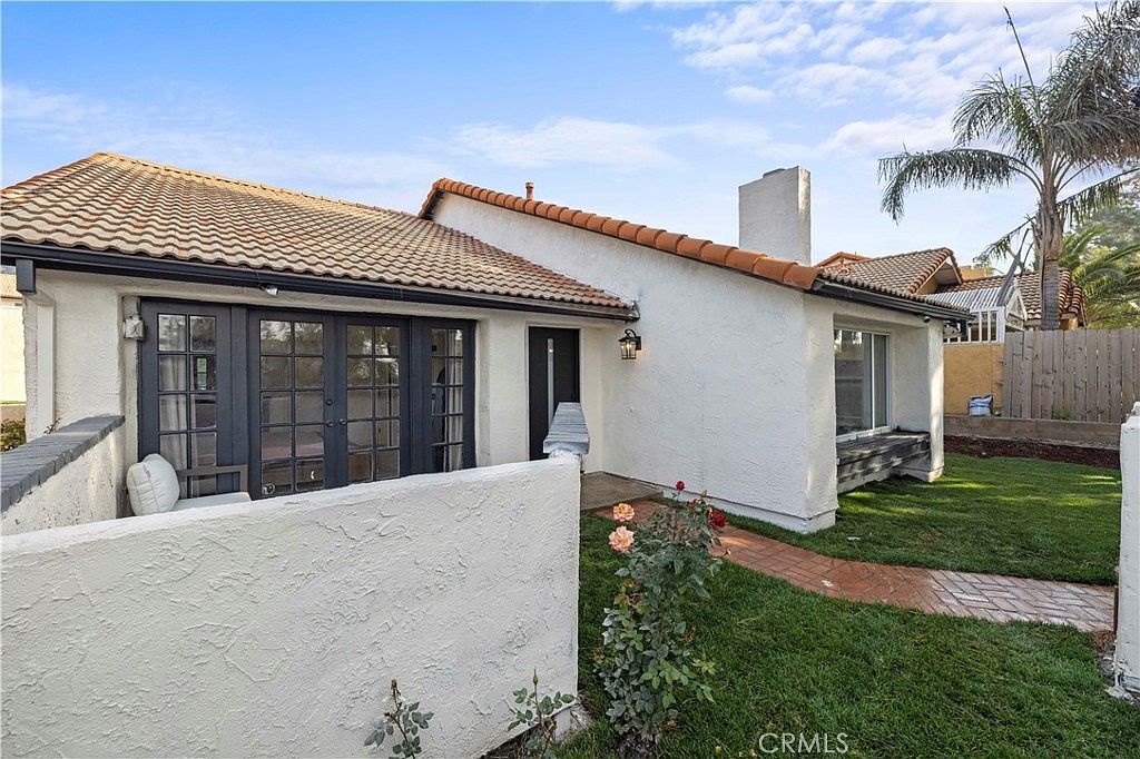 15931 Foothill Blvd, Sylmar, CA 91342 | Zillow