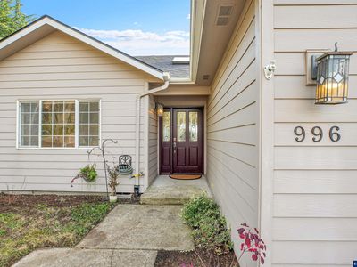 996 Parkway Dr NW, Salem, OR, 97304