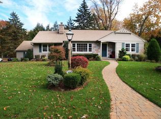 190 S Central Ave, Ramsey, NJ 07446