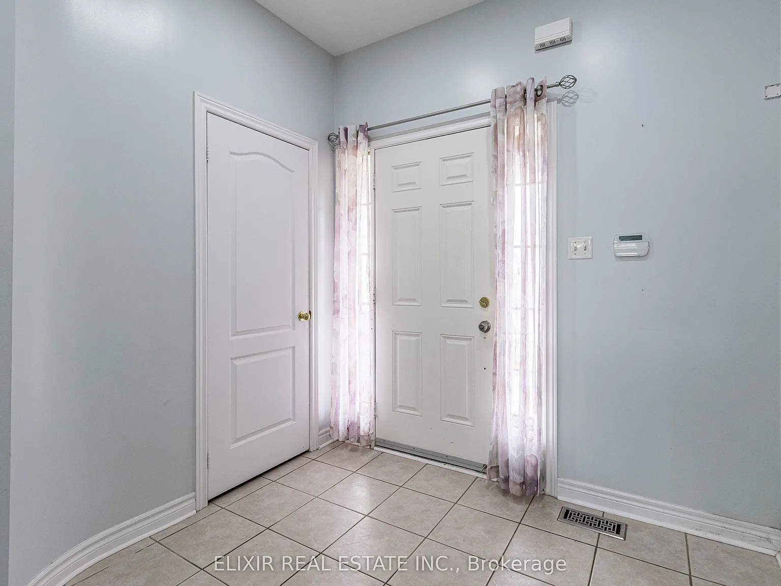 3 bed, $2,800 — Photo 4