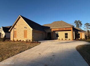 177 Cornerstone Dr, Brandon, MS 39042
