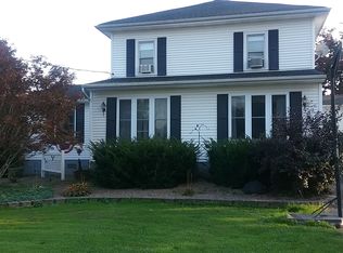 19 Sleeper St, Gasport, NY 14105