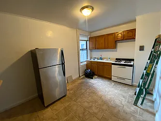 Rented by Sterea Agency