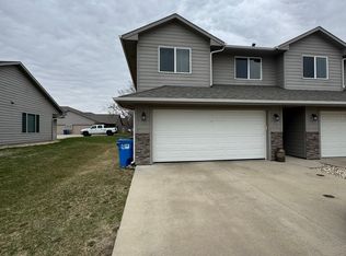 328 Macey Ave, Harrisburg, SD 57032