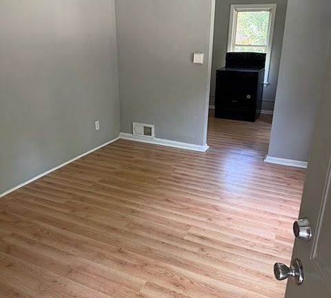 5th image of 1311 N Flora Ave #B