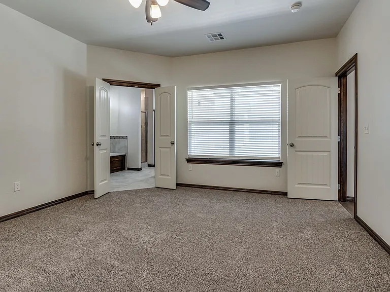 2200 Alta Vista Ln — Photo 27