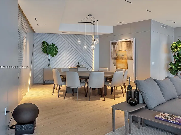 18555 Collins Ave #4705 — Photo 12