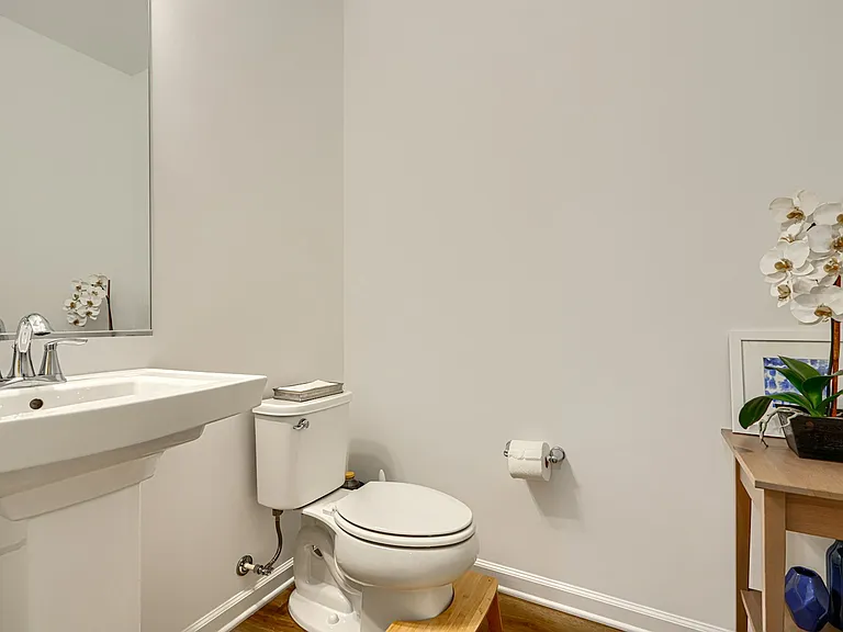 2596 Neabsco Common Pl — Photo 29
