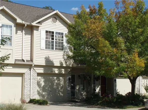 1036 Grovewood Dr, Beech Grove, IN 46107