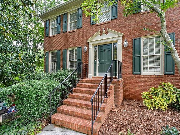 3rd image of 2958 Northbrook Dr