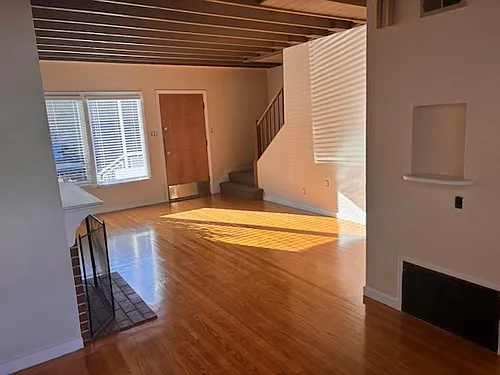 401 Pine St #403A Photo 1