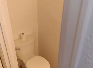 6 Pineridge Ct, Pueblo, CO 81001