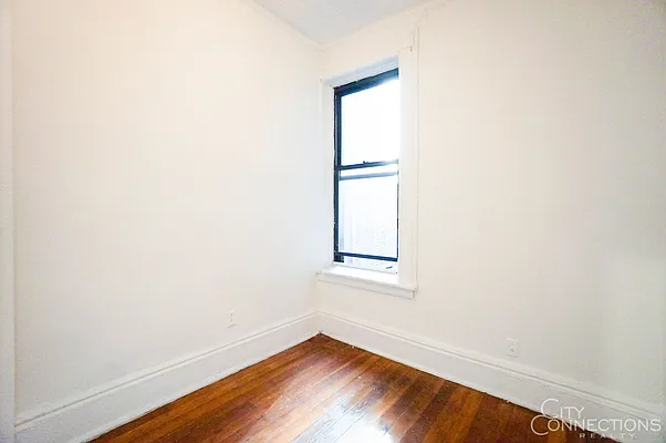 Rented by City Connections Realty | media 19