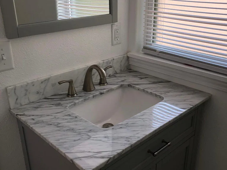 704 W 9th Ave — Photo 14