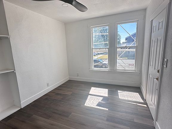 4th image of 611 N Kaweah St #601