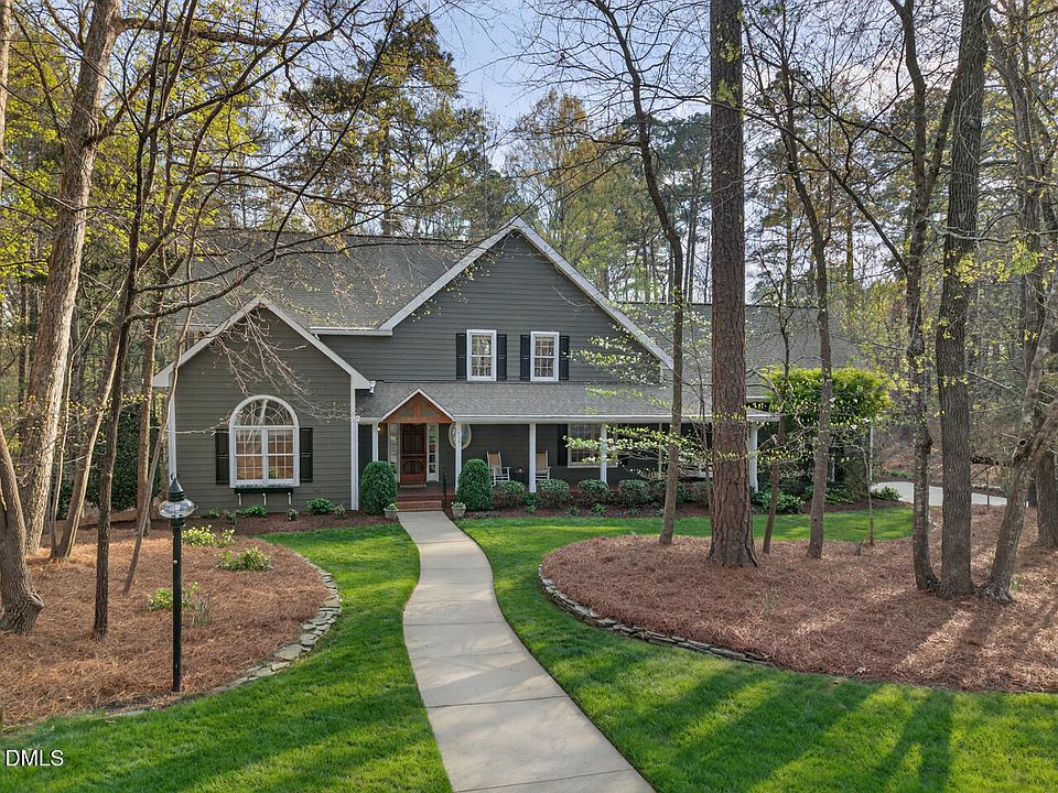 1st image of 4005 Tyndrum Dr
