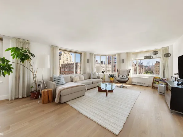 2373 Broadway image 1 of 11