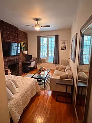 21 East 21st Street, #4C