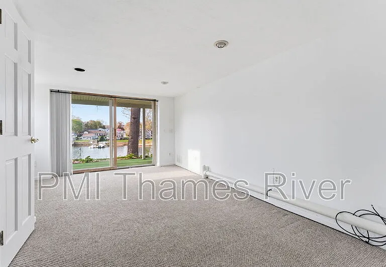 33 Laurel St — Photo 45