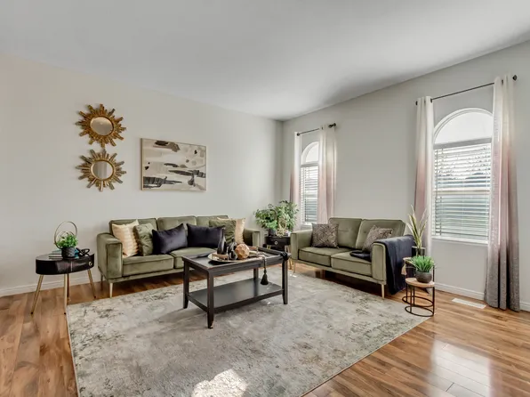 5213 W Dove Creek Ln, West Jordan, UT 84081