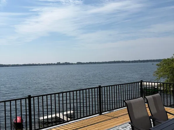 2234 Lake Pulaski Dr, Buffalo, MN 55313