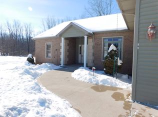 5397 E Creekside Trl, Syracuse, IN 46567