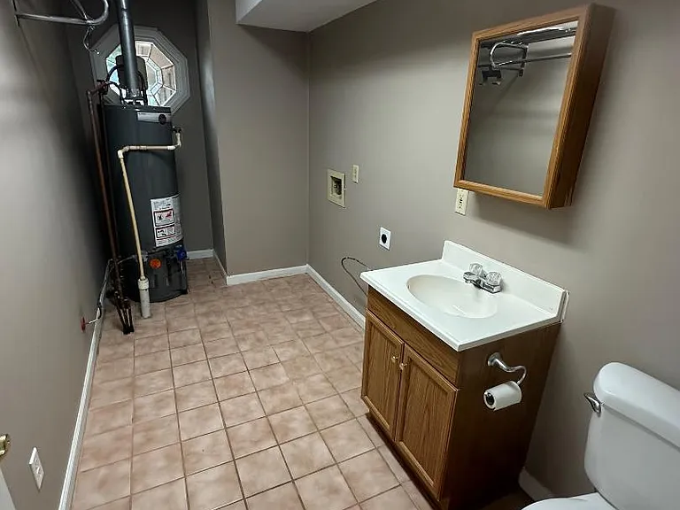 183 Bradford Dr SE — Photo 16