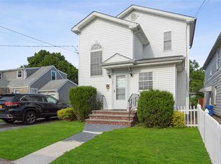 64 S 4th St, Bethpage, NY 11714