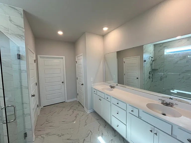 5004 Del Corso St — Photo 20