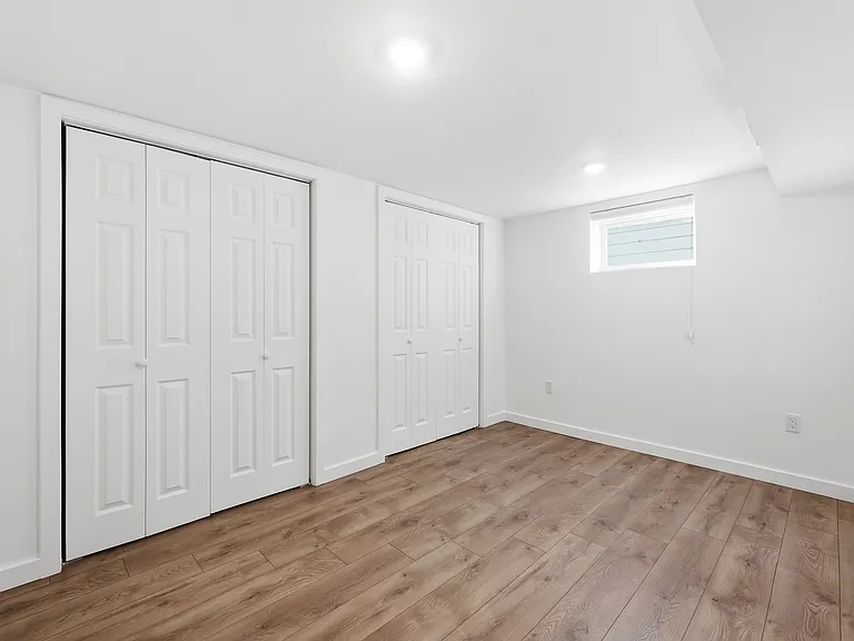 73 Macarthur Ave #1 — Photo 16