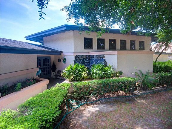4th image of 4322 Longchamp Dr