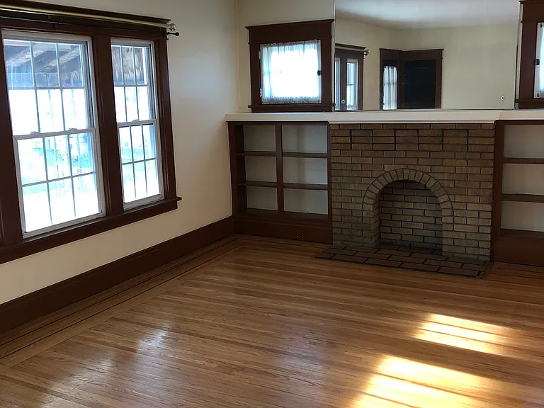 51 Commonwealth Ave #2 — Photo 2
