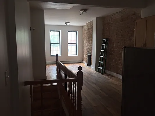 Rented by Brooklyn Vertical Inc. | media 34