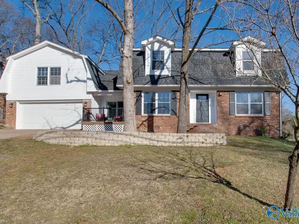 7615 Peacock Dr SW, Huntsville, AL 35802