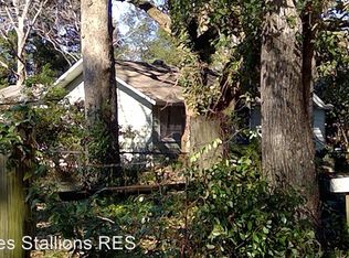9851 Music Ln, Pensacola, FL 32514
