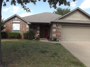 8071 Dunnwood Rd, Claremore, OK 74019