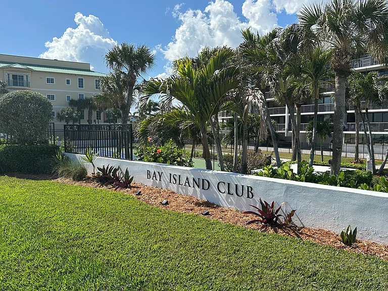 4141 Ocean Dr #403 — Photo 24