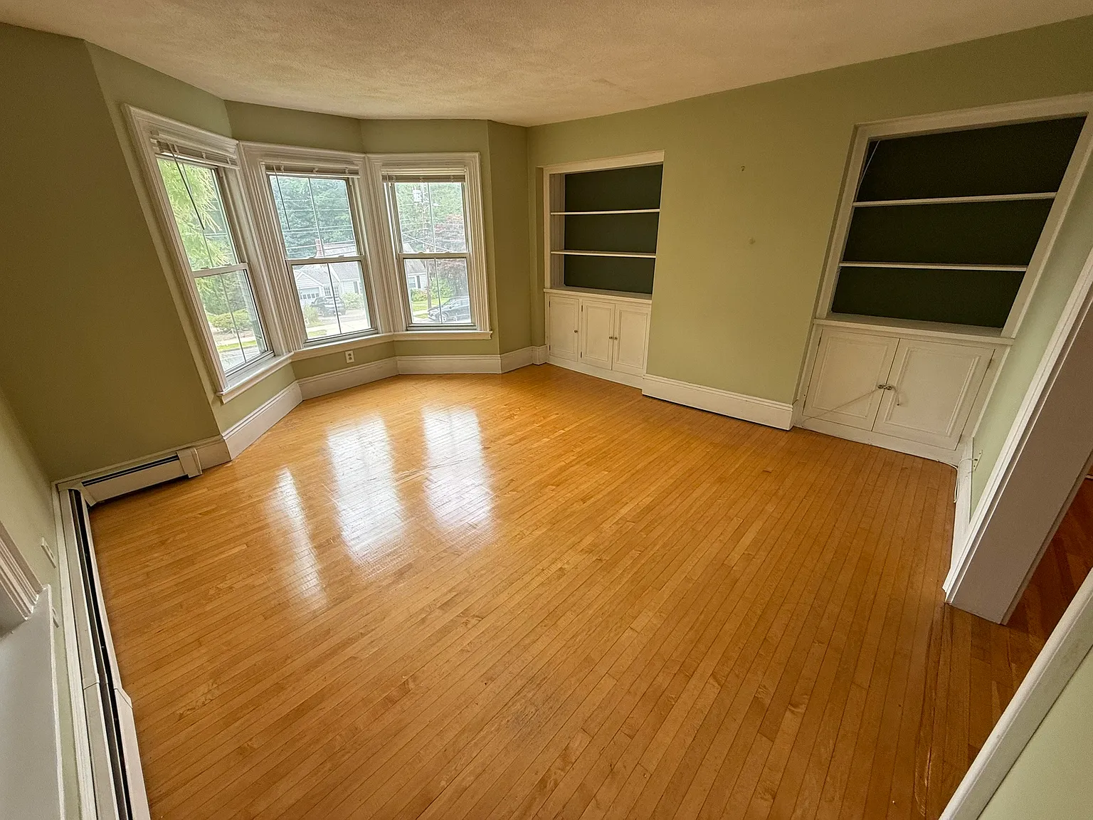 2 bed, 1411 sqft, $2,650 — Photo 4