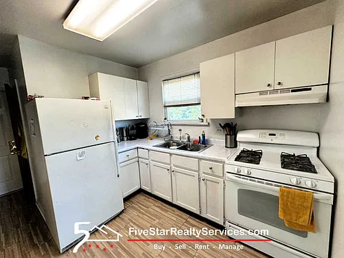 3900 W Diversey Ave #2F Photo 1