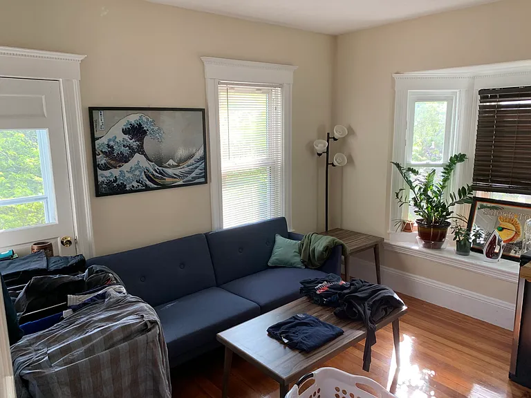 1081 Broadway #2 — Photo 5